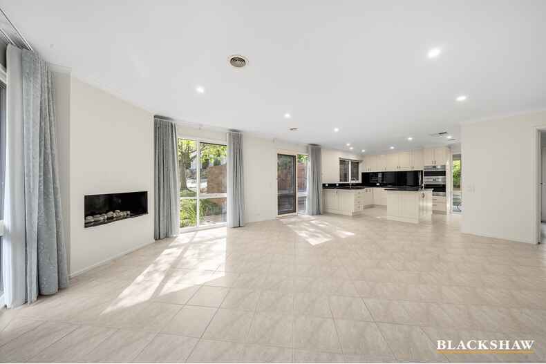 4 Maclagan Street Isaacs 4 Maclagan Street Isaacs