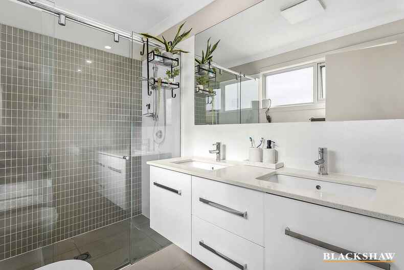 20 Paget Street Bruce 20 Paget Street Bruce