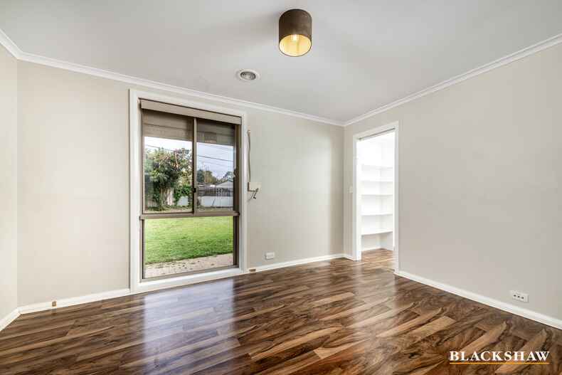 10 McBeath Place Kambah