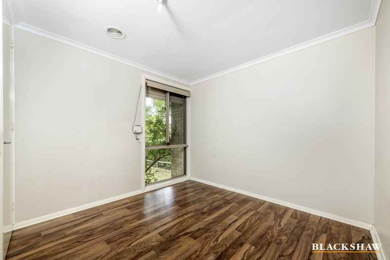 10 McBeath Place Kambah