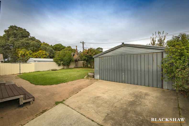 10 McBeath Place Kambah