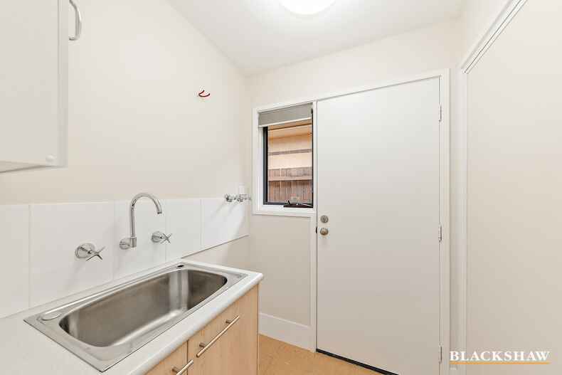 4/33 Gooreen Street Braddon