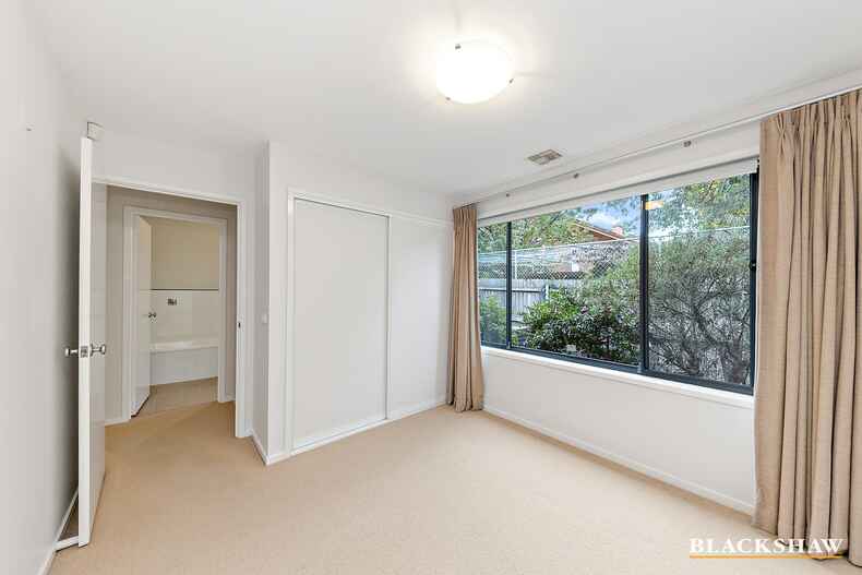 4/33 Gooreen Street Braddon