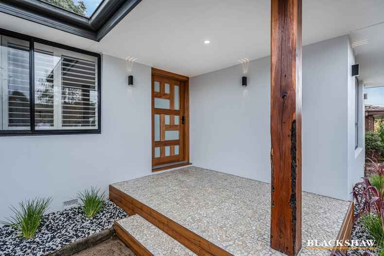 8 Sumner Place Wanniassa