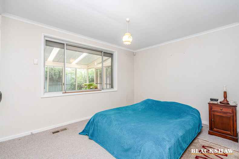 8 Nannine Place Fisher 8 Nannine Place Fisher