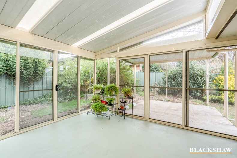 8 Nannine Place Fisher 8 Nannine Place Fisher