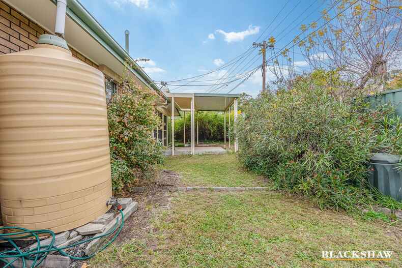 8 Nannine Place Fisher 8 Nannine Place Fisher