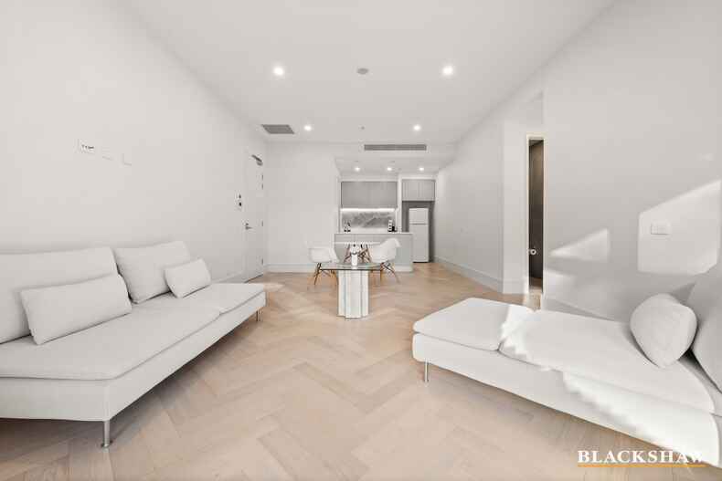 6/9 Lady Nelson Place Red Hill