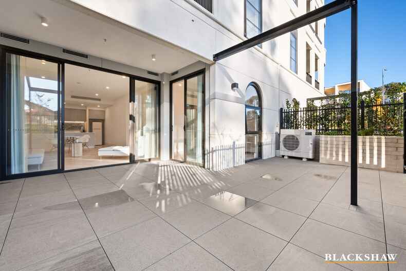 6/9 Lady Nelson Place Red Hill