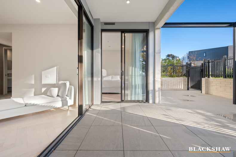 6/9 Lady Nelson Place Red Hill