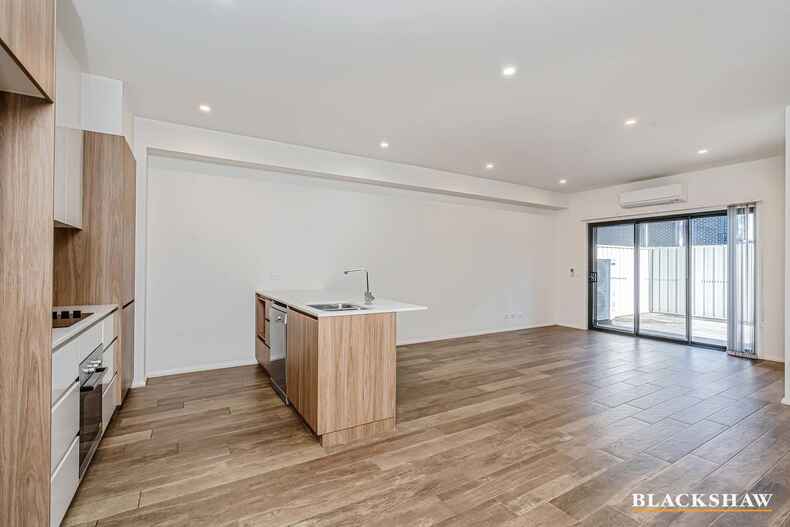 13/2 Berrigan Crescent O'Connor