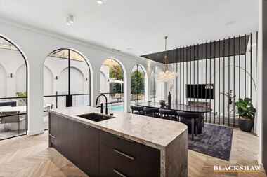 50 MacGregor Street Deakin