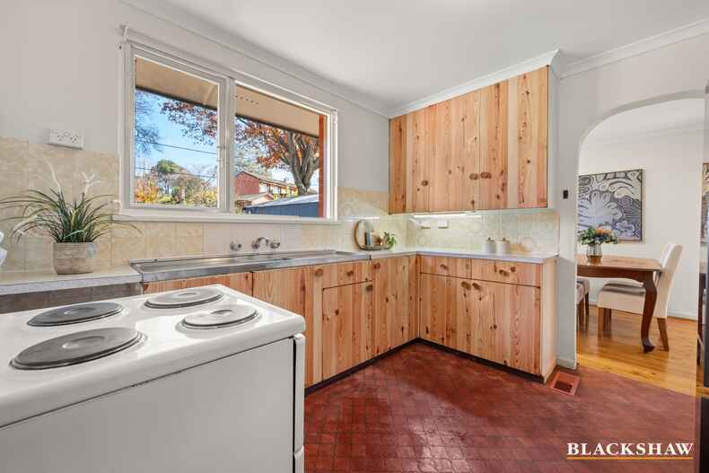 76 Waller Crescent Campbell 76 Waller Crescent Campbell