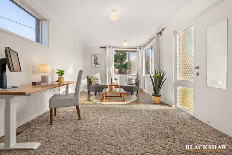 76 Waller Crescent Campbell 76 Waller Crescent Campbell