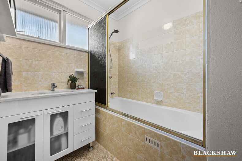 76 Waller Crescent Campbell 76 Waller Crescent Campbell