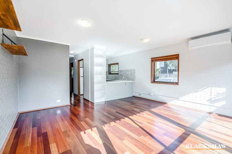 89/9 Murdoch Street Lyneham
