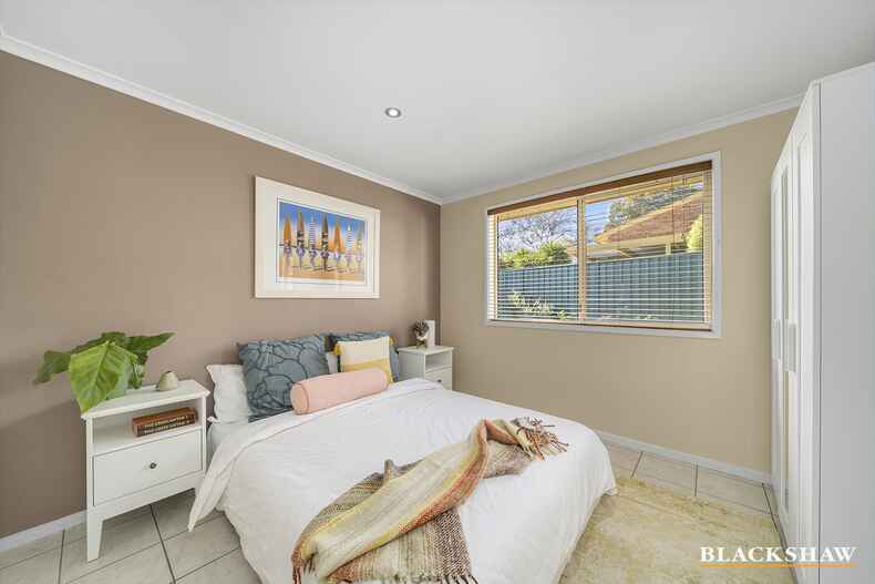 3/3 Parr Place Karabar