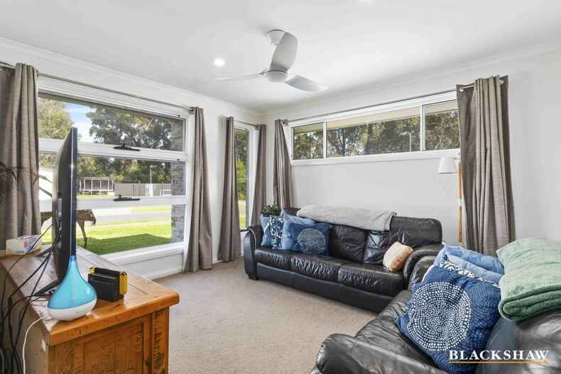 17 Martin Place Broulee 17 Martin Place Broulee
