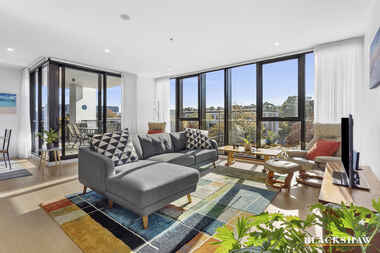 15/44 Constitution Avenue Parkes