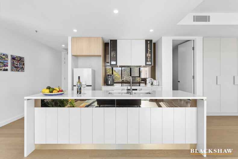 15/44 Constitution Avenue Parkes 15/44 Constitution Avenue Parkes