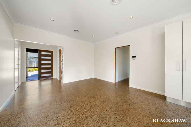 2/36 Rutledge Street Queanbeyan