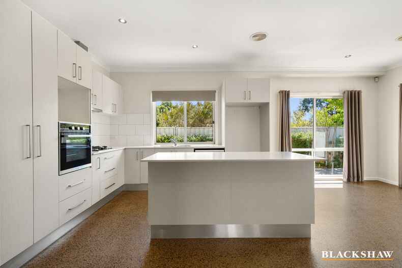 2/36 Rutledge Street Queanbeyan