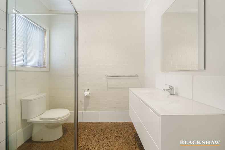 2/36 Rutledge Street Queanbeyan