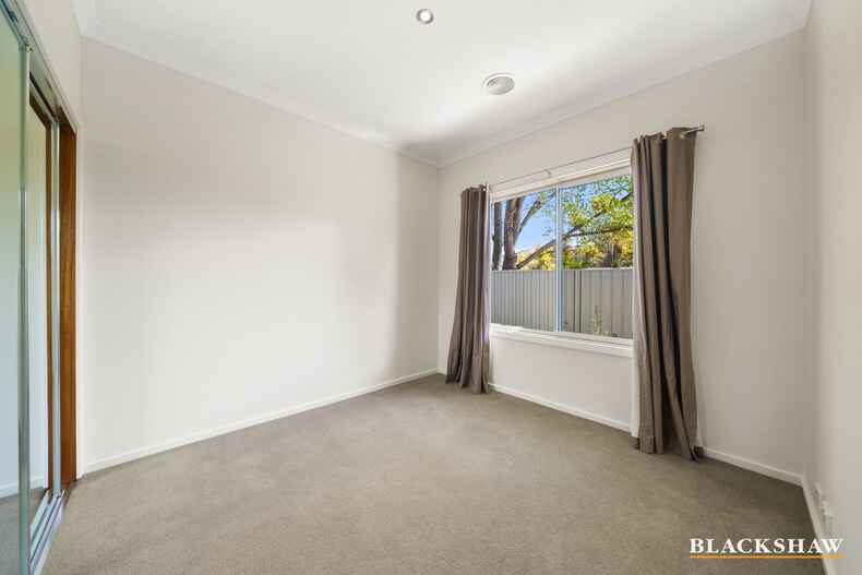 2/36 Rutledge Street Queanbeyan