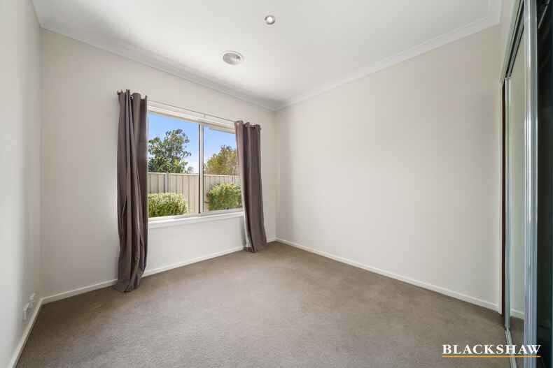 2/36 Rutledge Street Queanbeyan