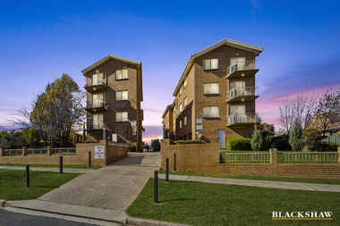 21/3-5 Davison Street Crestwood