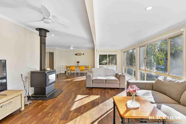 17 Pacific Street Mossy Point 17 Pacific Street Mossy Point