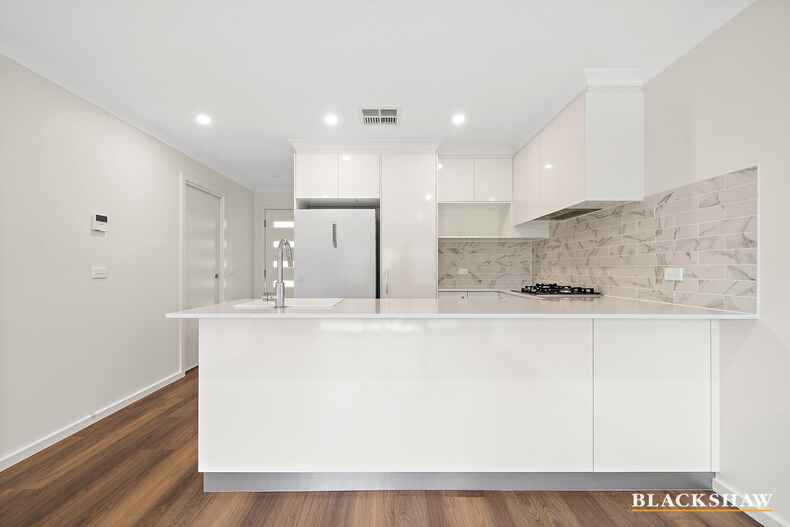 4/7 O'Neill Street Queanbeyan East