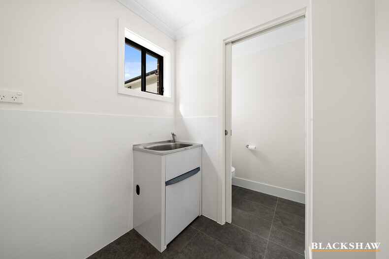 4/7 O'Neill Street Queanbeyan East