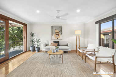 2 Le Gallienne Street Melba