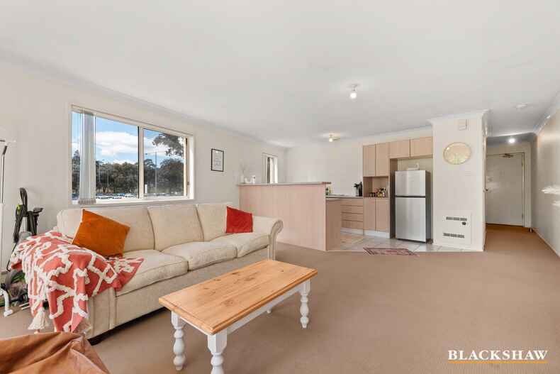 220/20 Byron Court Phillip