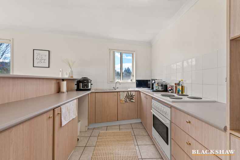 220/20 Byron Court Phillip