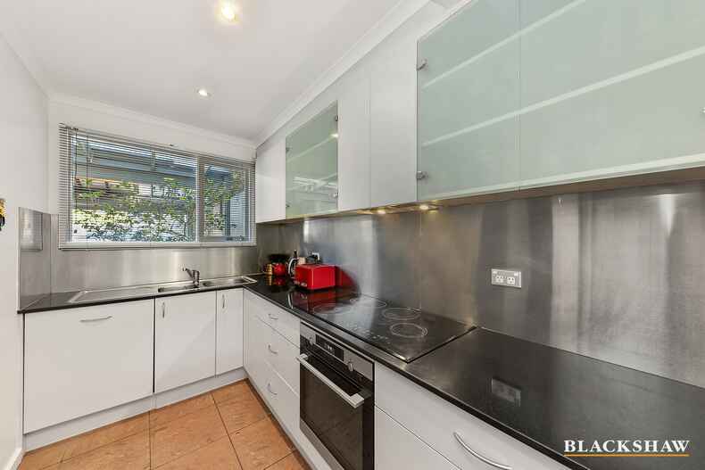 8 Menkens Court Phillip 8 Menkens Court Phillip