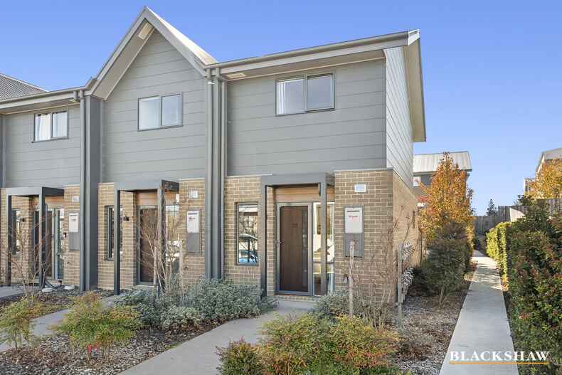 31/2 Hoffmann Street Moncrieff 31/2 Hoffmann Street Moncrieff