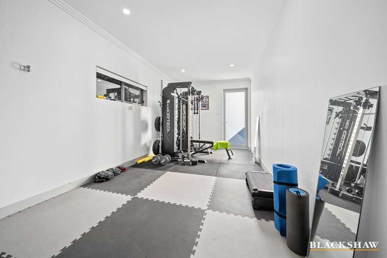 18 Merlin Crescent Googong