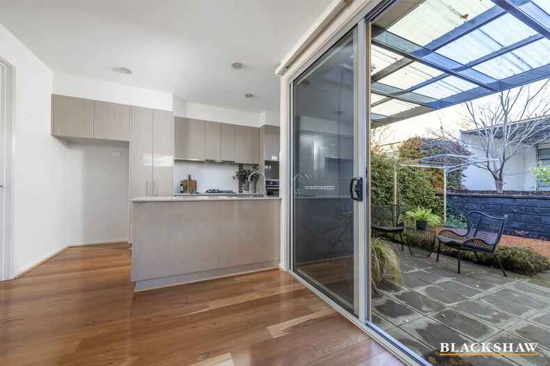 21 Quain Street Crace 21 Quain Street Crace