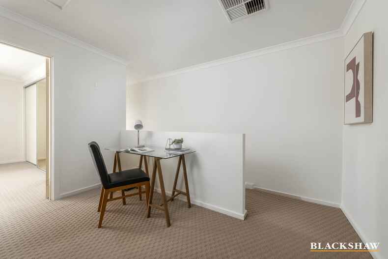 21 Quain Street Crace 21 Quain Street Crace