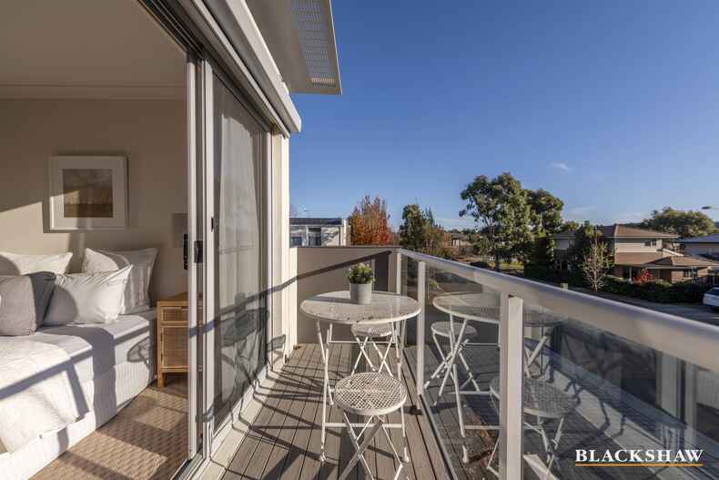 21 Quain Street Crace 21 Quain Street Crace