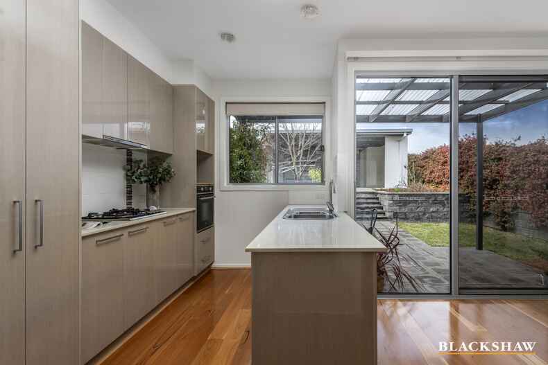 21 Quain Street Crace 21 Quain Street Crace