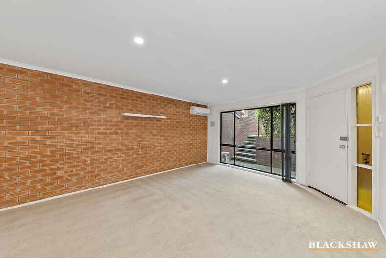 2/23 Mansfield Place Phillip