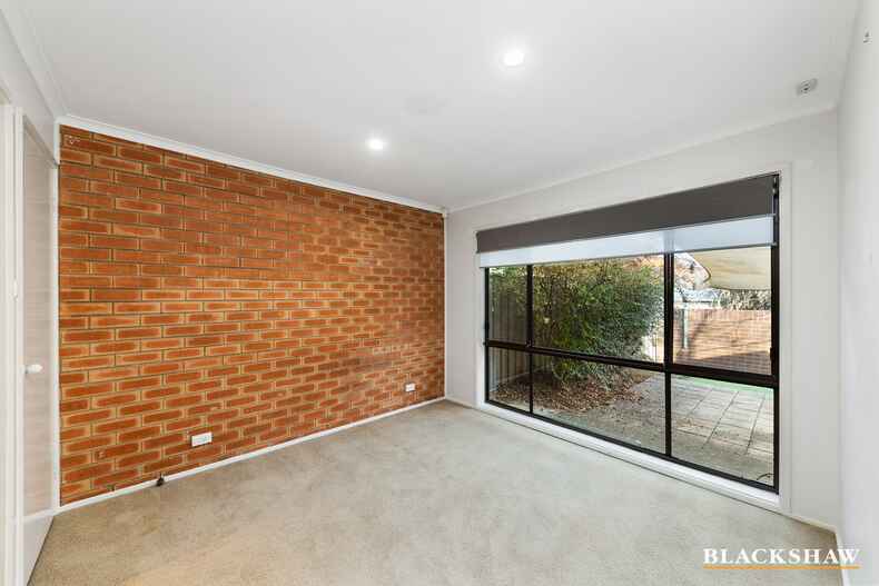 2/23 Mansfield Place Phillip