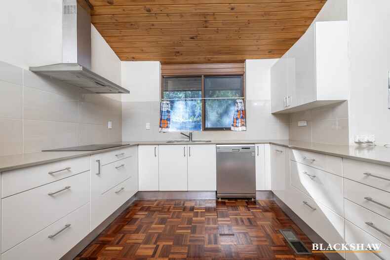 10 Couvreur Street Garran 10 Couvreur Street Garran