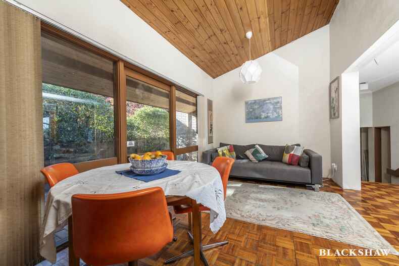 10 Couvreur Street Garran 10 Couvreur Street Garran