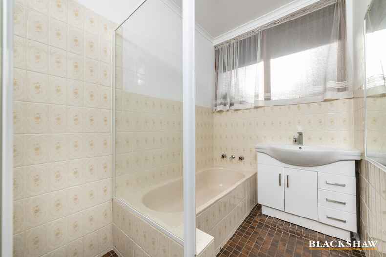 10 Couvreur Street Garran 10 Couvreur Street Garran