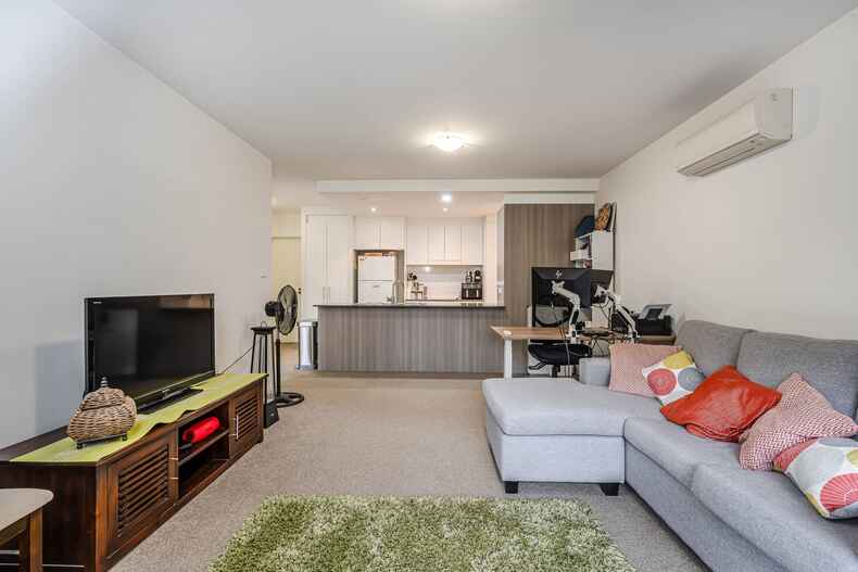 178/15 Mower Place Phillip