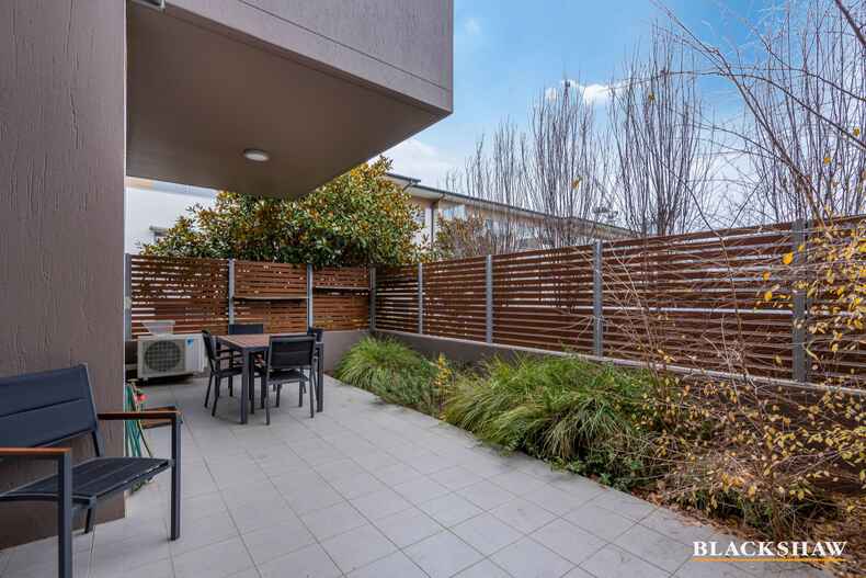 178/15 Mower Place Phillip